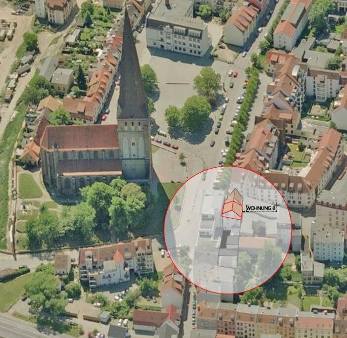 Ueber Den Daechern Der Altstadt Росток Екстериор снимка